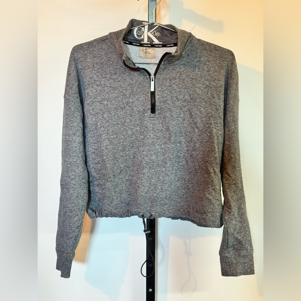 Calvin Klein Gray Knit Top